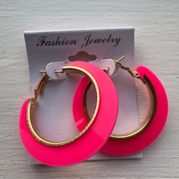 Hoop earrings - Picture 1 of 1